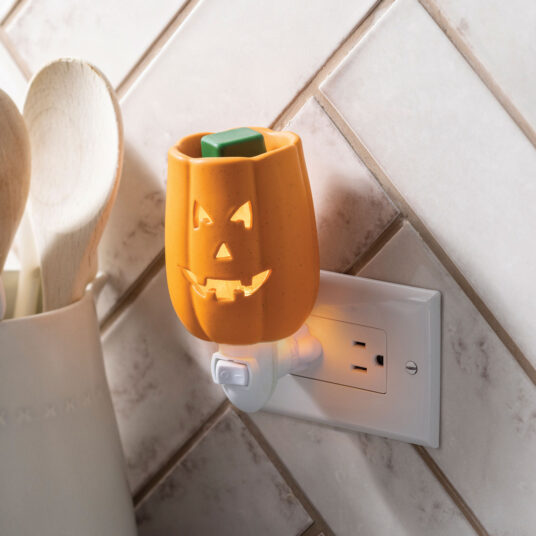 Jack O’ Lantern Pluggable Wax Warmer